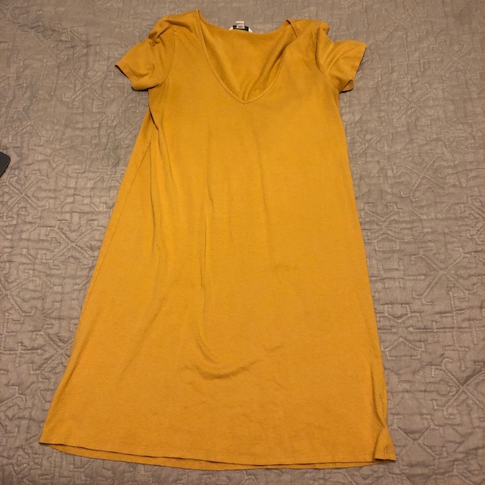 Yellow American Eagle t-shirt dress size medium